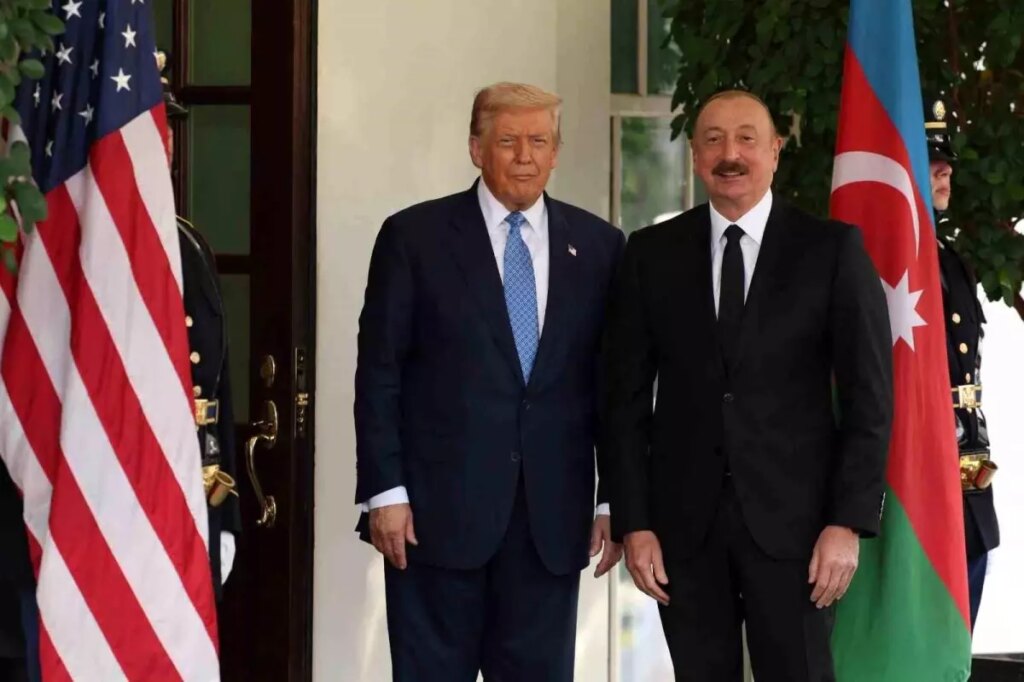 aliyev ve trump uclu gorusme oncesi bir araya geldi QgdQkiRB