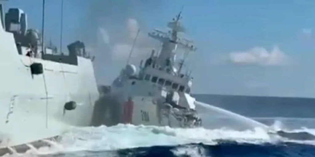 filipinler gemisini kovalayan cinli gemiler carpisti smUsQW3T