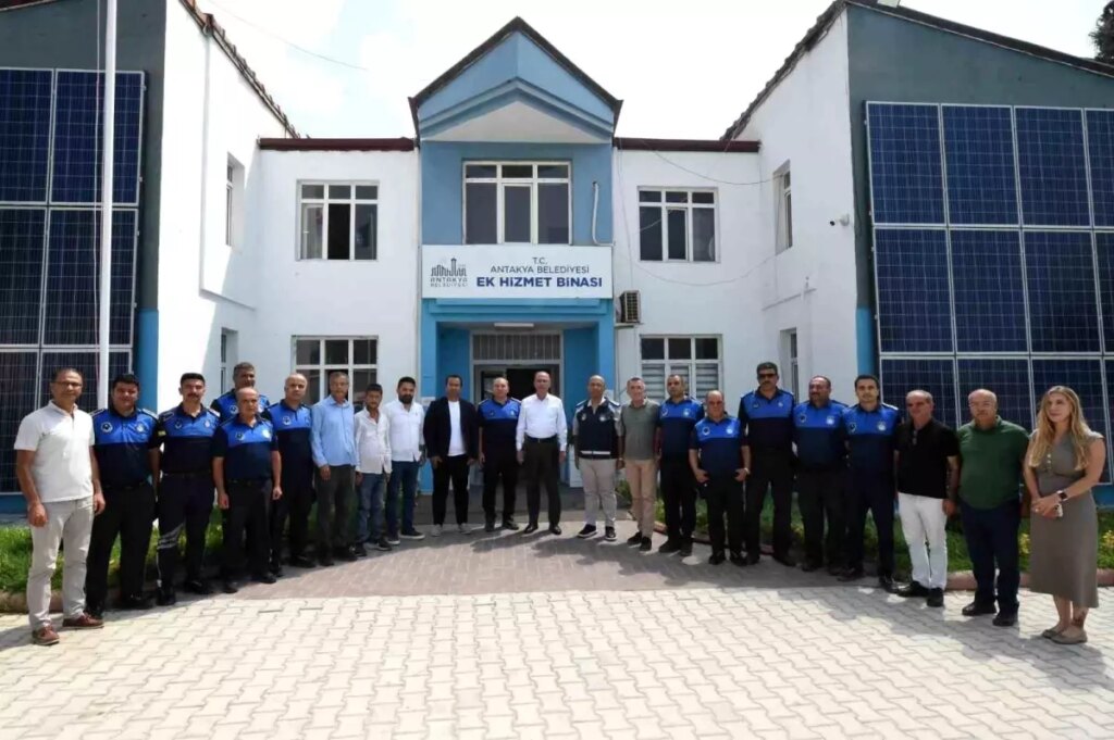 antakya belediye baskani yapar zabita haftasini kutladi C79BfC7O