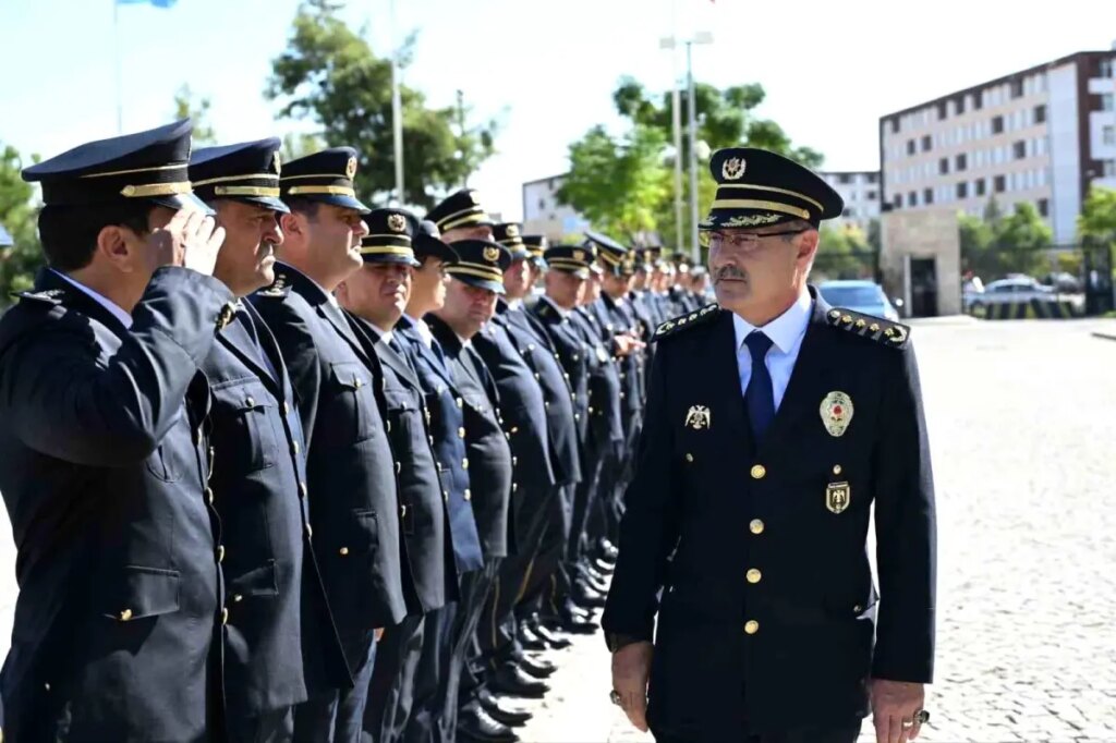 antalyanin yeni emniyet muduru gorevine basladi Jf2rTgi9