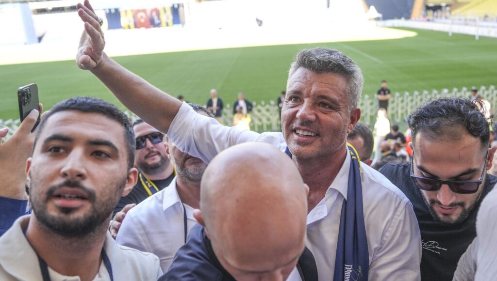 besiktastan sadettin sarana tebrik f8VFhnr8