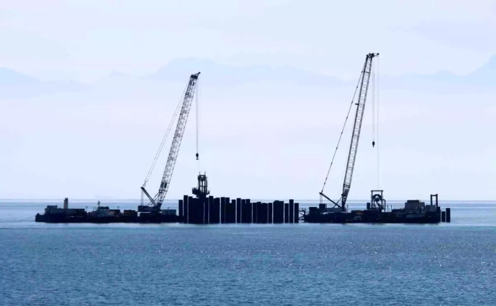 Ceyhan’da Petrol Akışı Yeniden Başladı