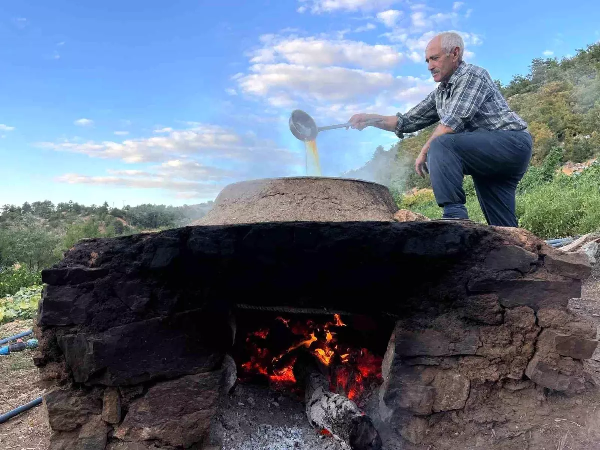 ekinozunde uzum pekmezi telasi Ta3Zplpw