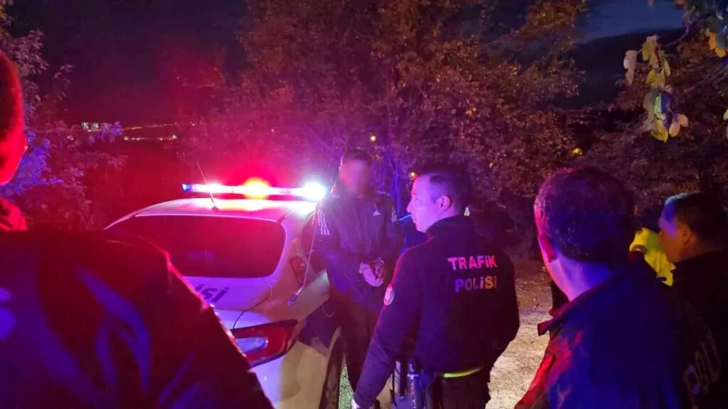 alkol influansli surucu polisi kovalamacaya tuttu ipRRtUaz.jpg