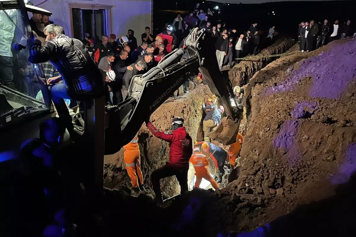 bursada gocuk faciasi kazdiklari cukur 2 kardese mezar oldu PMCyUHef.jpg