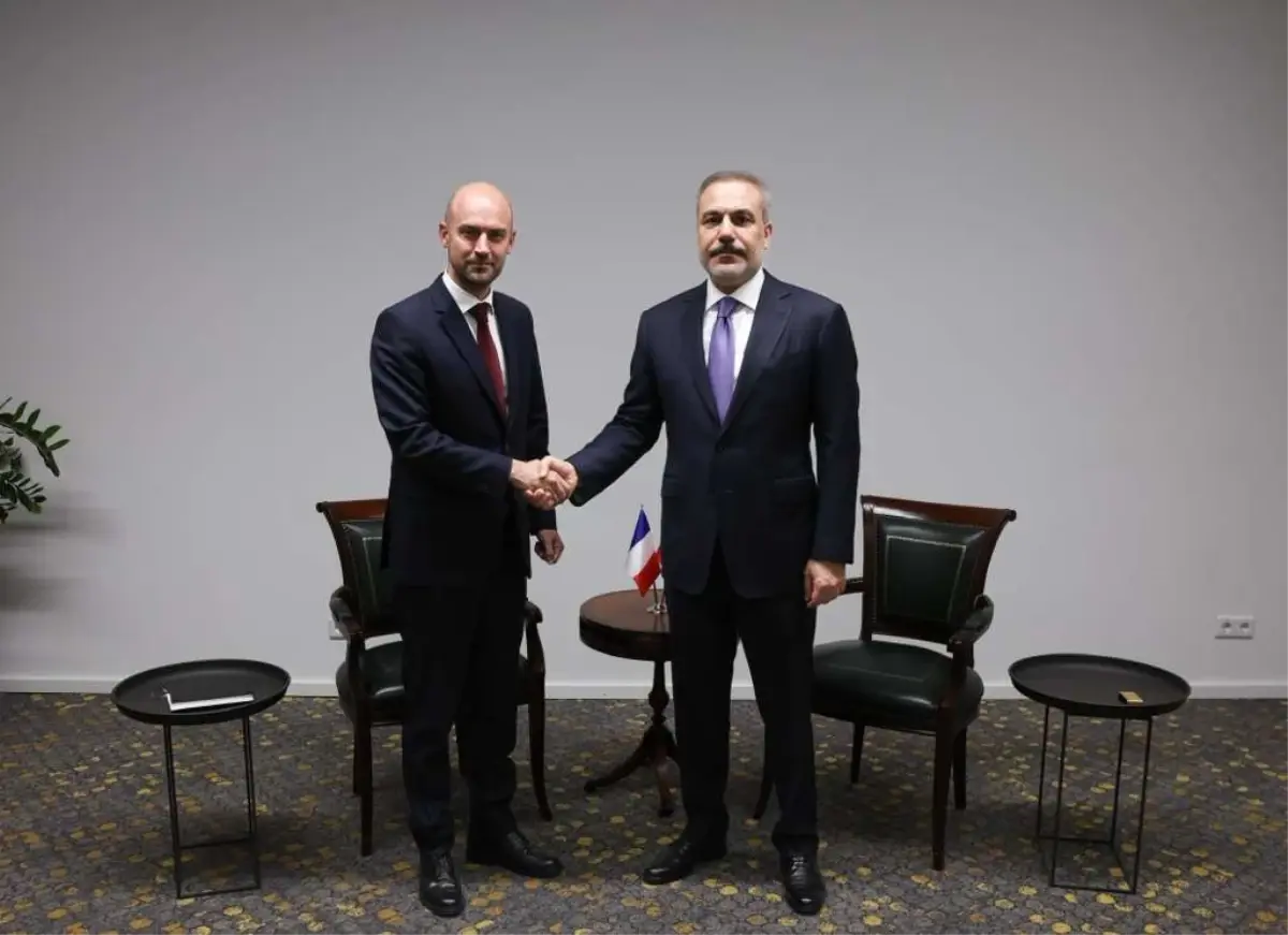 disisleri bakani hakan fidan fransa disisleri bakani ile luksemburgda gorustu p8kYtmN7.jpg