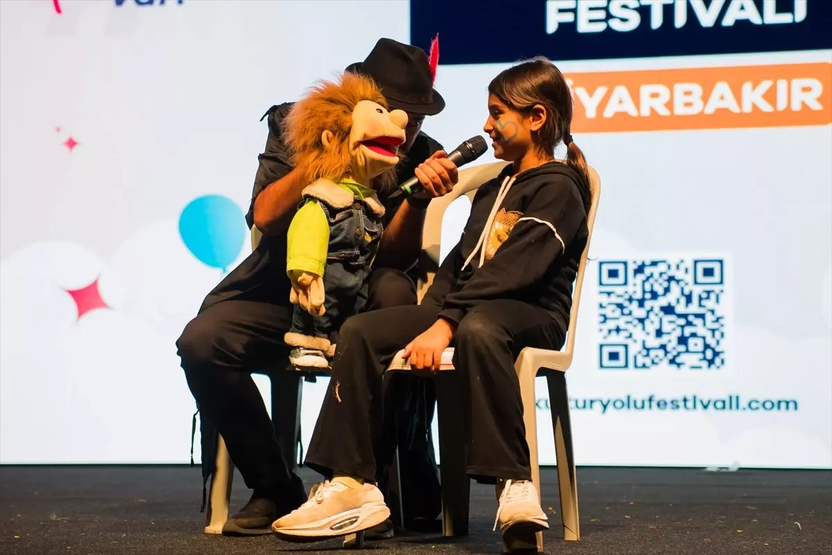 diyarbakir kultur yolu festivali devam ediyor 3vSRuxPB.jpg