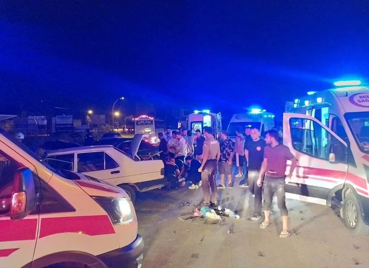 dortyolda carpisma 6 yarali 5Vvh7K8C