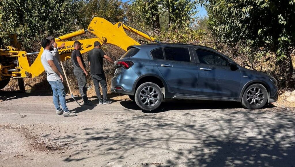 kurtalanda cukura dusen arac kepce yardimiyla cikartildi tDTdNamQ