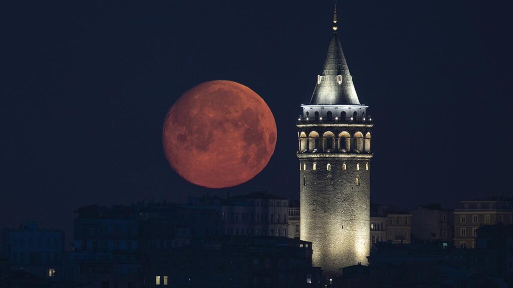 super ay icin geri sayim basladi dunyaya 361 bin 459 kilometre yaklasacak fjAXYM9q