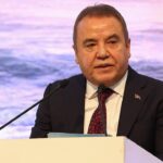 bocek-h-kim-karsisinda-ondan-kalan-borclari-da-odedik-TuMs7X89