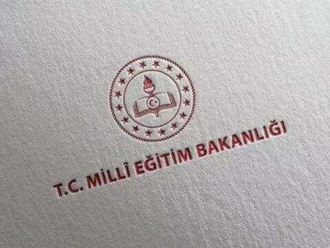 12 ilin milli egitim muduru degisti sUyqUBqL