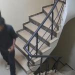 Apartmana girdi dairelerini teker teker sokup caldi tCxJ68Tm