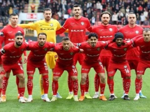 Corum fkyi super lige cikardilar karsiligini aci bir sekilde aldilar ASCrGUbE