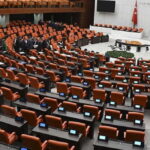 Tbmmde bu hafta genel kurulda en dusuk emekli ayligina iliskin duzenlemenin de icinde oldugu 4U8lOfF9